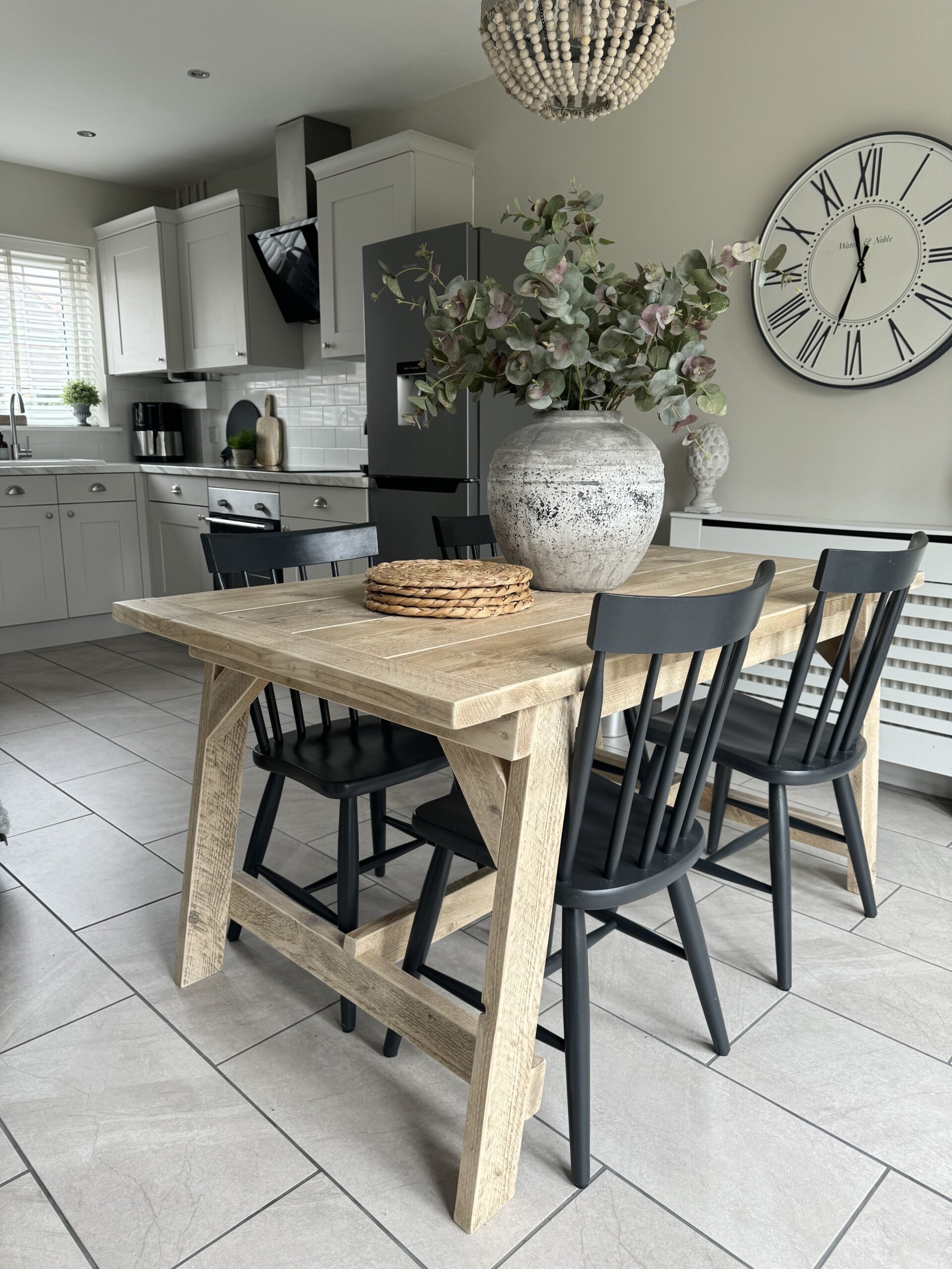 farmhouse dining table for 4